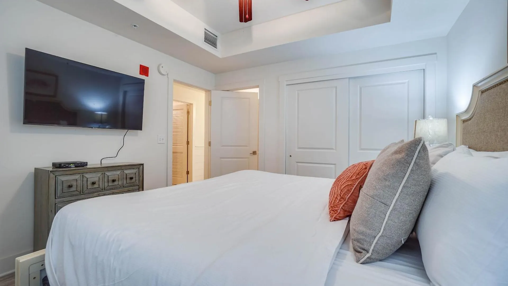 Apartment Tower 3 At Calypso Beach Resort Panama City Beach